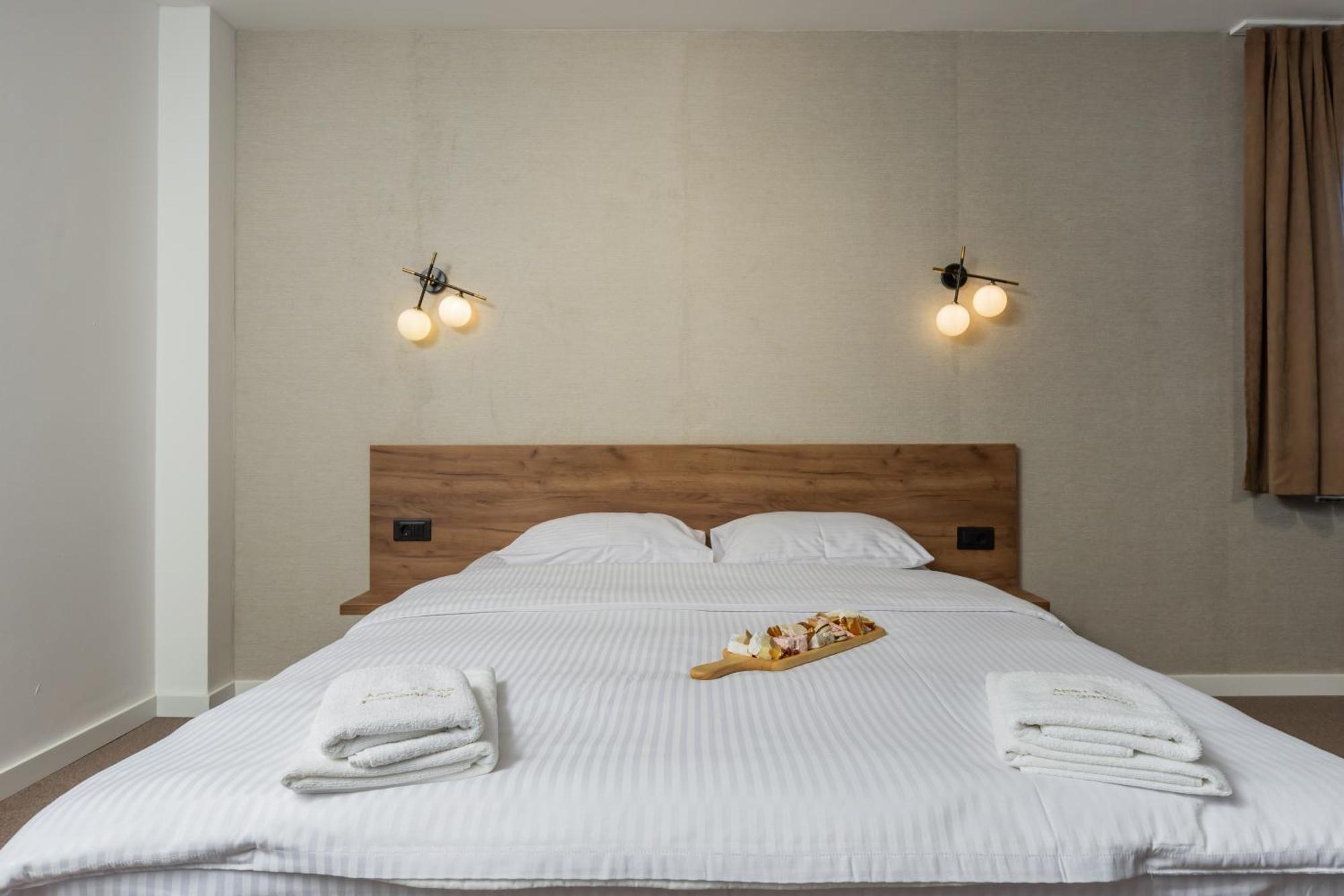 Apart & Spa Beganovic Dobra Voda Rum bild